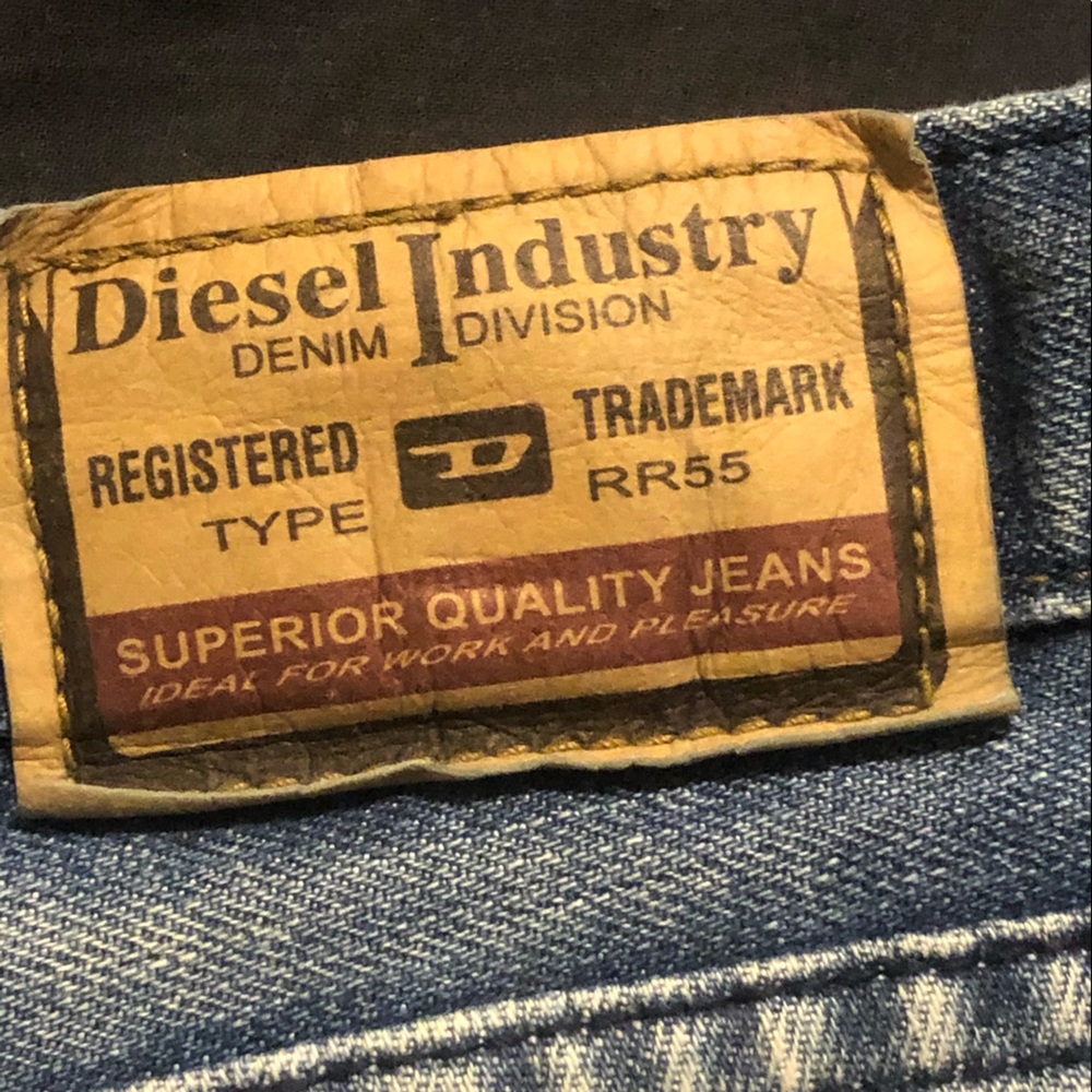 DIESEL industry denim devision high waisted knee length shorts